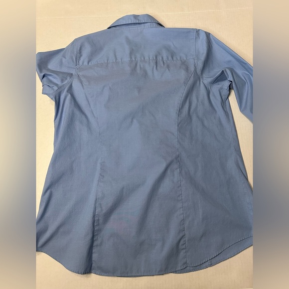 CJ Banks Blue Long Sleeve Button Down Contrast Collar and Cuff 1X - Picture 2 of 6